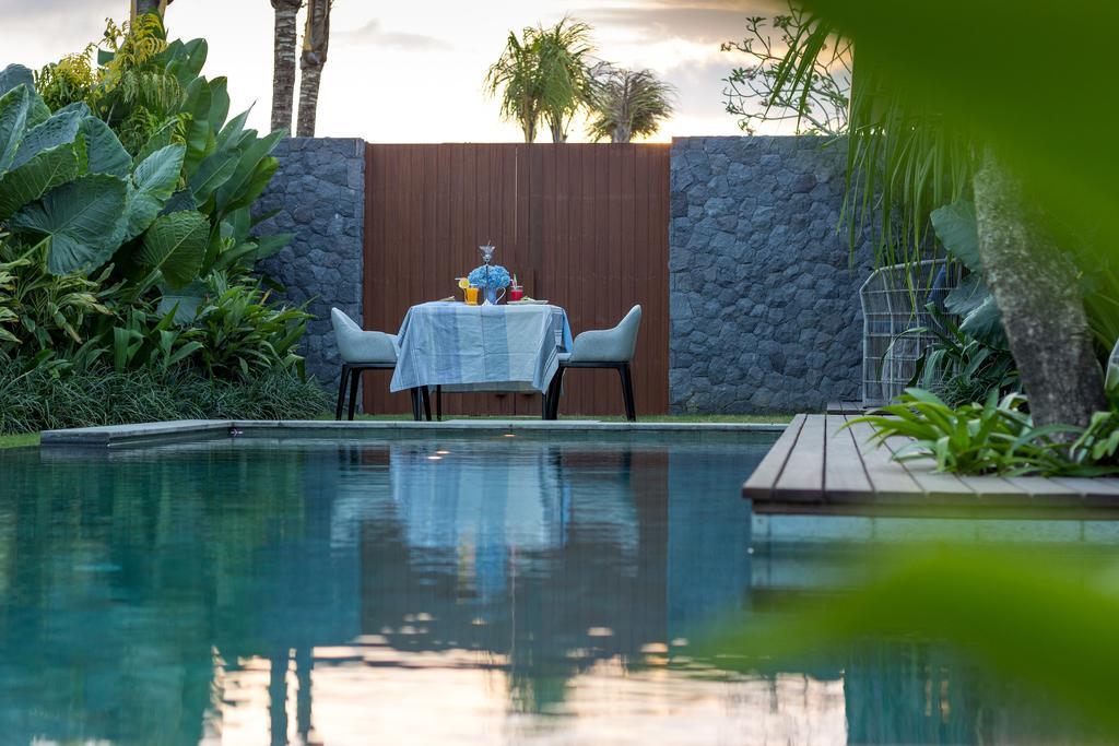 Amarin Seminyak Villa Exterior foto